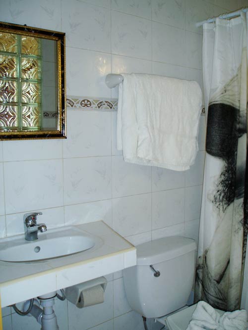 'Bathroom 2' Casas particulares are an alternative to hotels in Cuba.